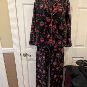 Cozy Black and Red Women's  Pajamas